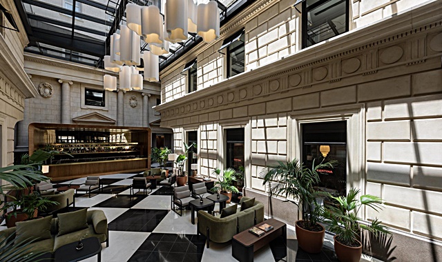 Bar Le Club Bacan, no luxuoso hotel Casa Lucia, em Buenos Aires, Argentina