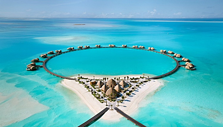 Vista aérea do resort Nujuma Ritz-Carlton Reserve, na Ilha Ummahat, no Mar Vermelho, Arábia Saudita - Divulgacao