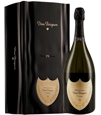 Garrafa da rara champagne francesa Don Pérignon Vintage 1975